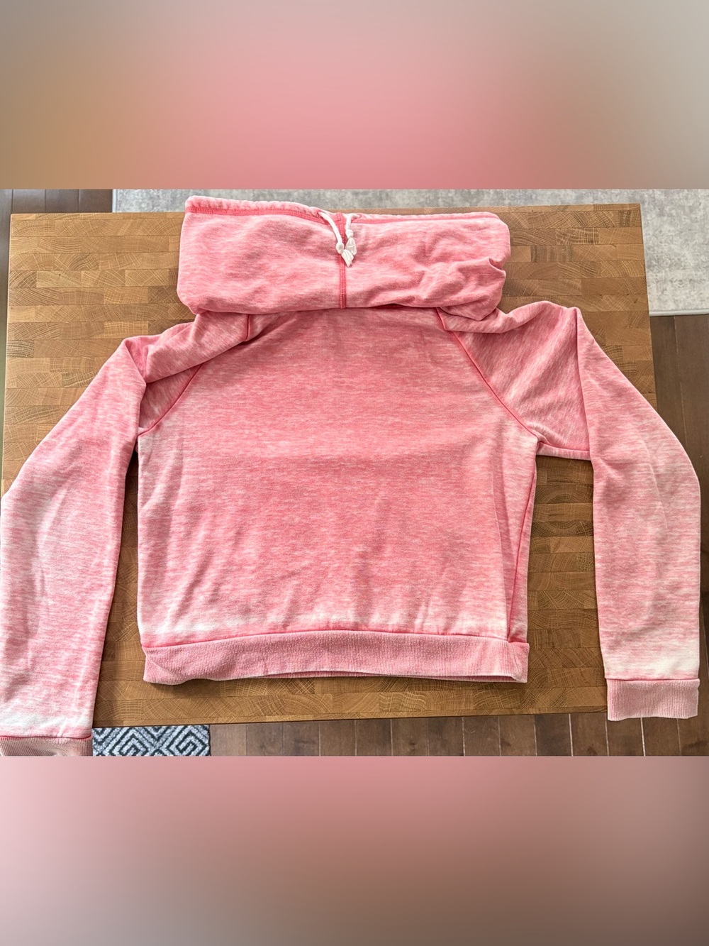 Reebok Women's Coral Pink cowl neck Sweatshirt, size small
